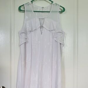 BCBGENERATION WHITE DRESS SIZE MEDIUM
